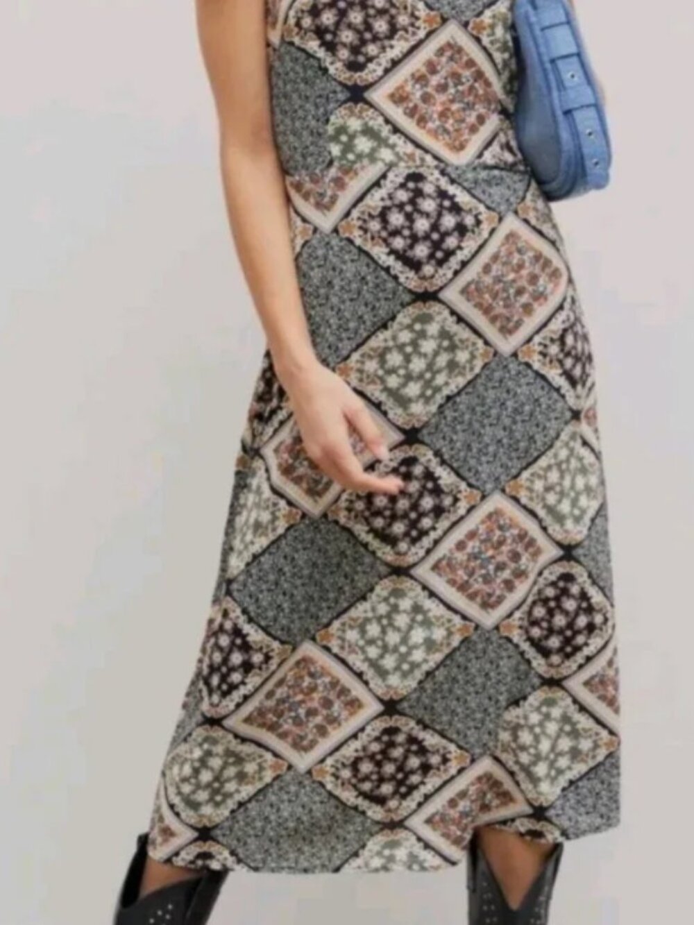 Maxi Patchwork Print Dress - Picture 4 of 4